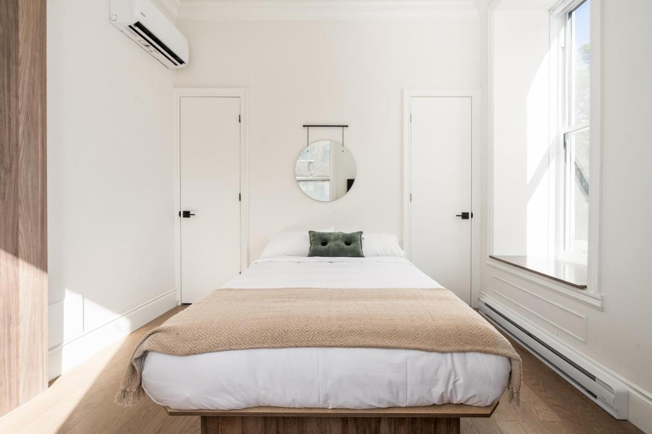 Opal Apartment Montreal Room photo
